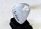 Je taime guitar pick - aluminum