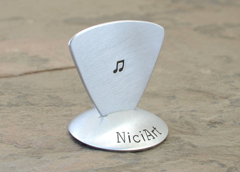 Aluminum Bass Triangular Guitar Pick with Musical Inspiration